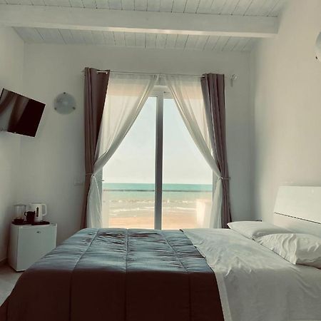 Carfagnini Rooms Термолі Екстер'єр фото